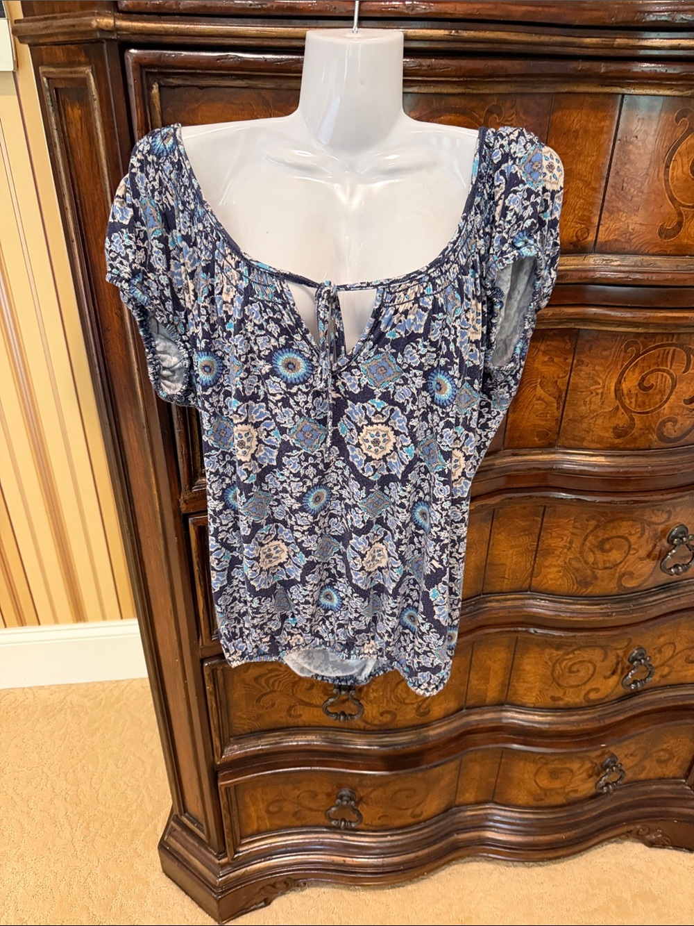 Max Studio Navy and Blue Medallion Tie-Front Scoop Top